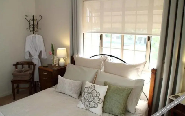 Ayr Bed & Breakfast on McIntyre