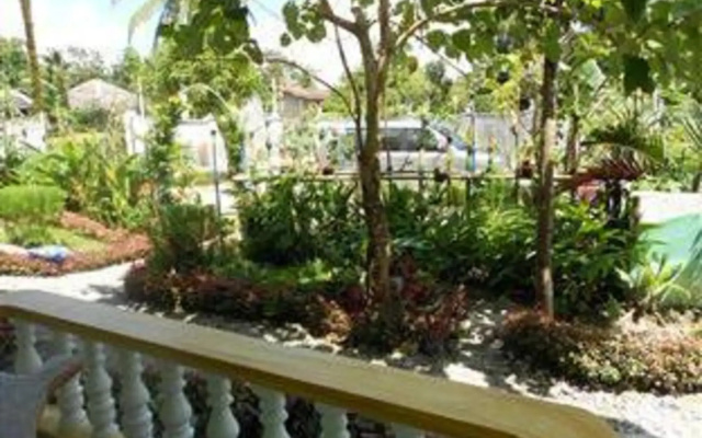 Bunnys Beach Resort