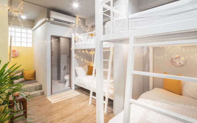 Better Moon Guesthouse