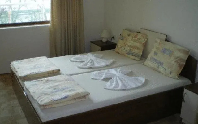 Family Hotel Dayana