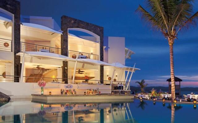 Отель Now Amber Resort & SPA вид на фасад