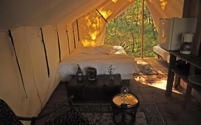 Camping Glamping Terre Rouge