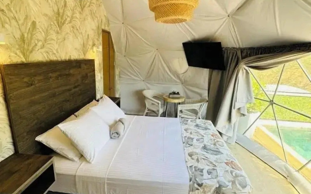 Tortuga Verde Glamping