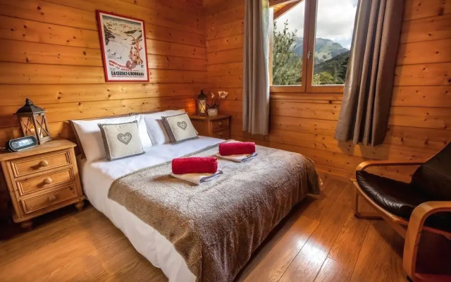 The Red Yeti Lodge