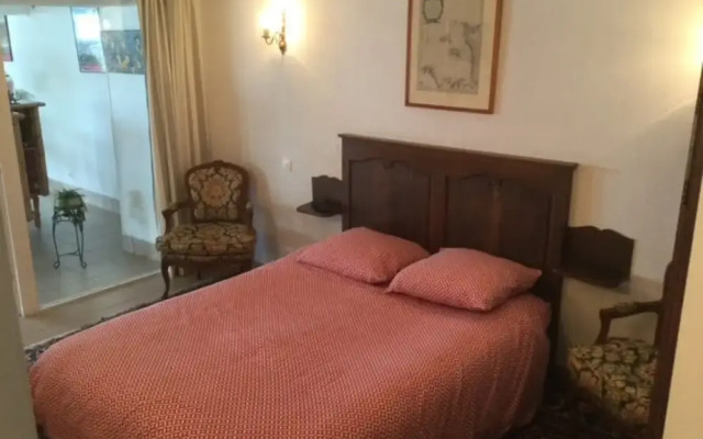 1-bedroom Apartment With View of Private Beach