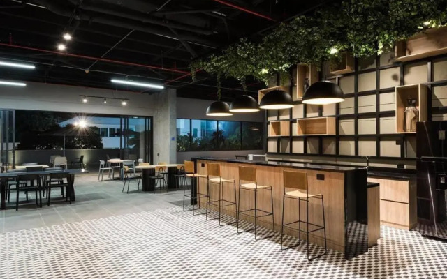 Go Living Suites: Your Medellin Retreat