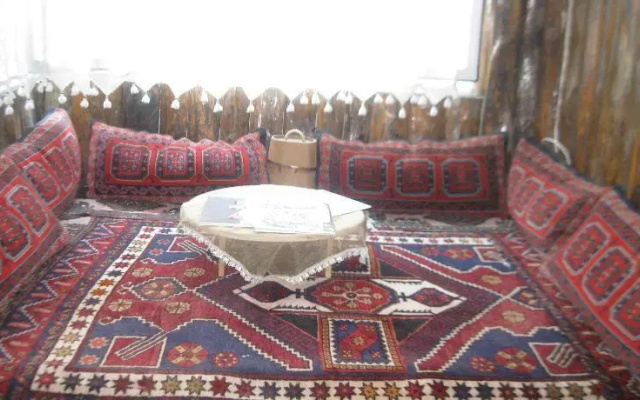 Alp Hotel