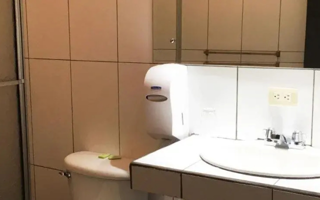 Brillasol Airport Hotel