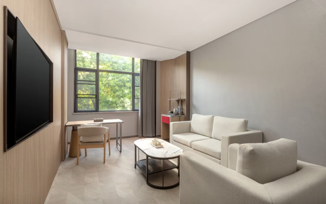 Ramada Encore By Wyndham Wuhan Downtown