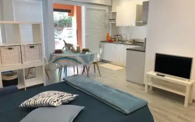 Flat 1 Bedroom 1 Bathroom - Varazze