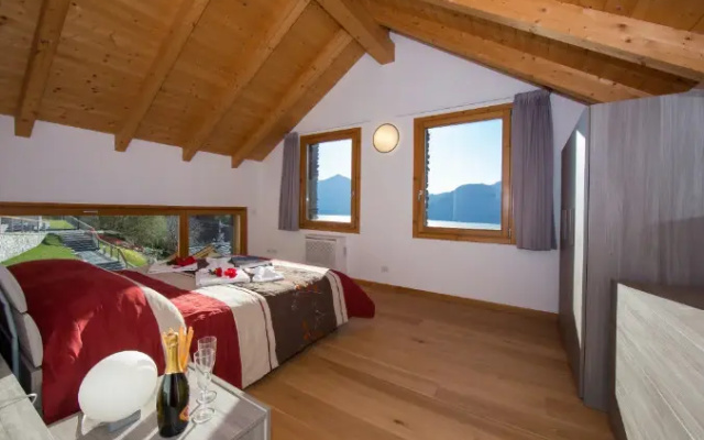 Paradiso del Lago T2