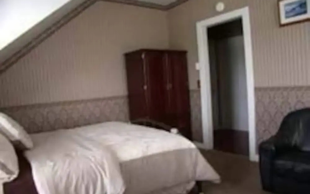 Nicholson House Inn