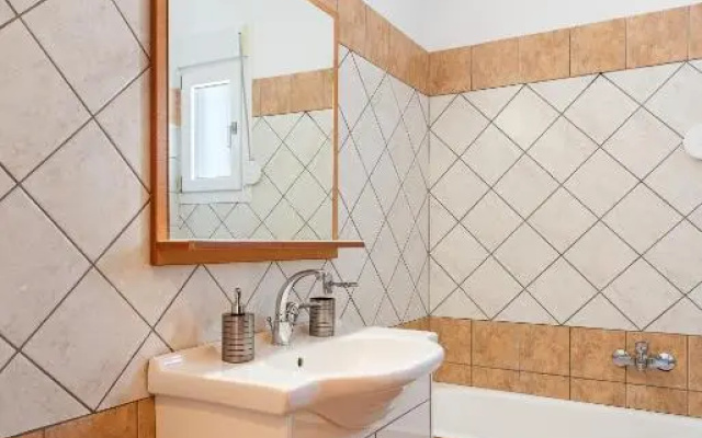 Lagadi Apartment 7
