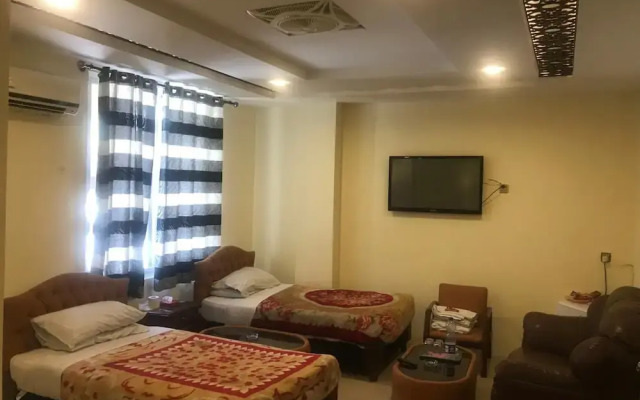 National City Hotel