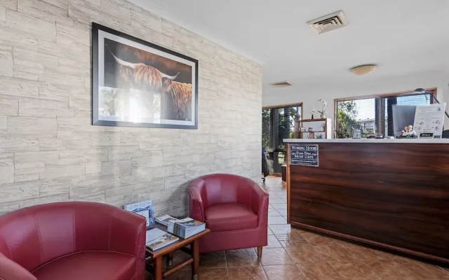 Bomaderry Motor Inn