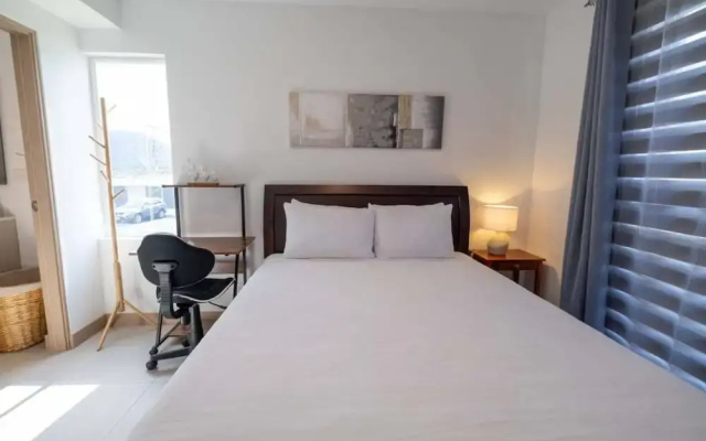Modern 3BR Condo at Viva Jaco w Pool Gym