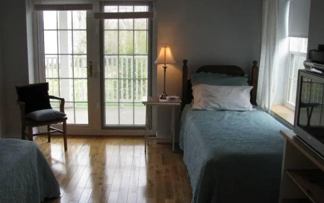 Tulloch Inn & Gifts