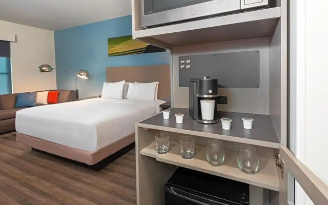 Hyatt House Tampa Airport/Westshore