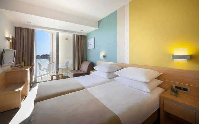 Aminess Vival Maestral Hotel