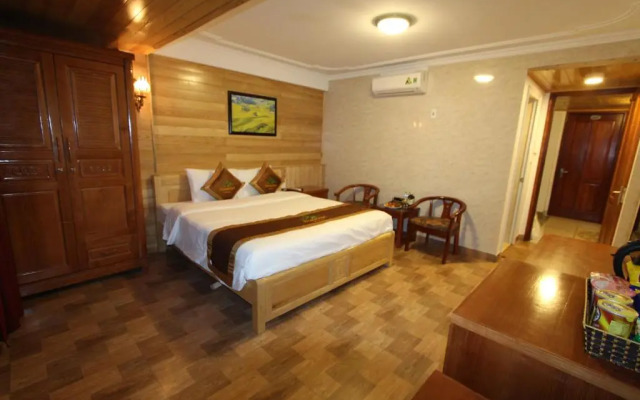 Himalaya Hostel Room