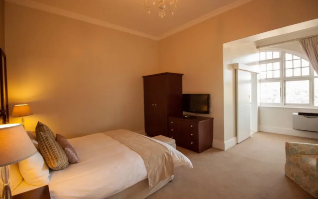 The King Edward Hotel
