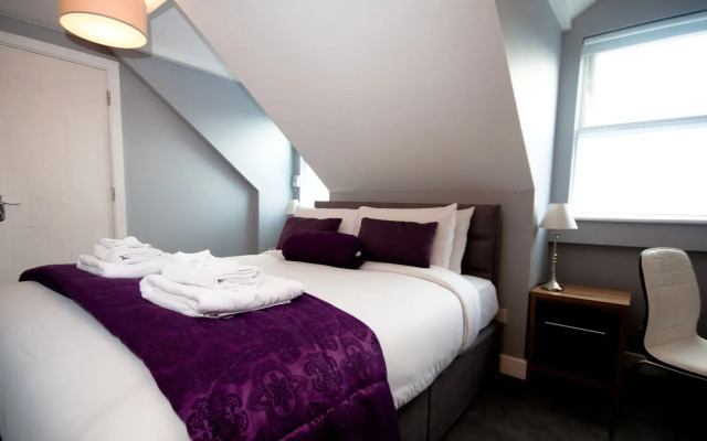 City Studios & Apartments by The Key Collection