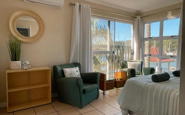 Waterfront 2 Bedroom Apartment