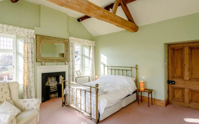 Manor Farm House