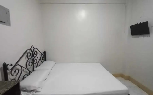 OYO 1066 Dorotello Apartelle