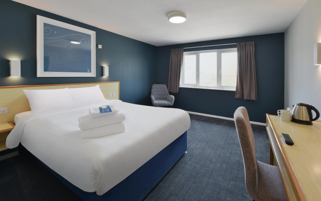 Travelodge Reading Whitley