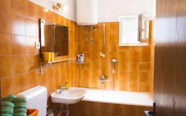 Holiday home Lada - 100 m from beach