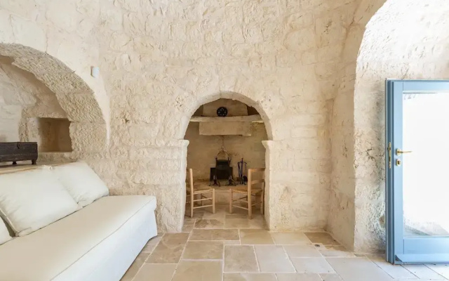 2410 Tenuta dei Fragni by Perle di Puglia