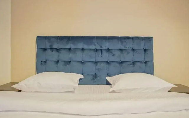 CN2i Luxury Accommodation Cismigiu
