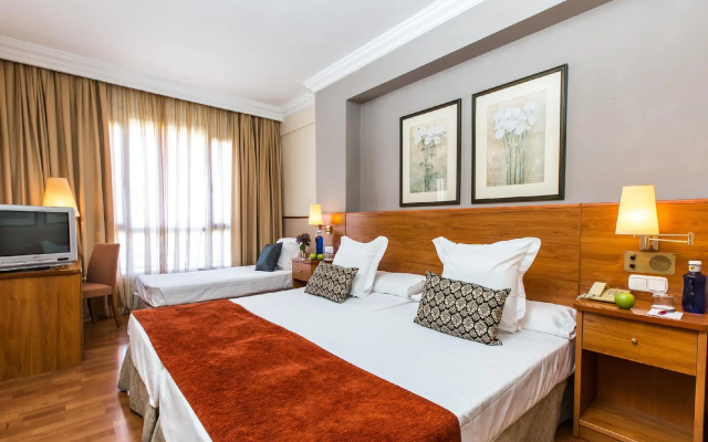 Отель Sercotel Hmo Martina