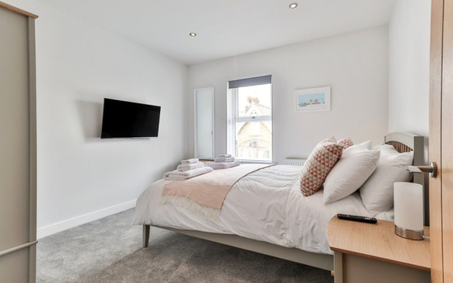 Apartment in Seaside Town of Filey, No Deposit