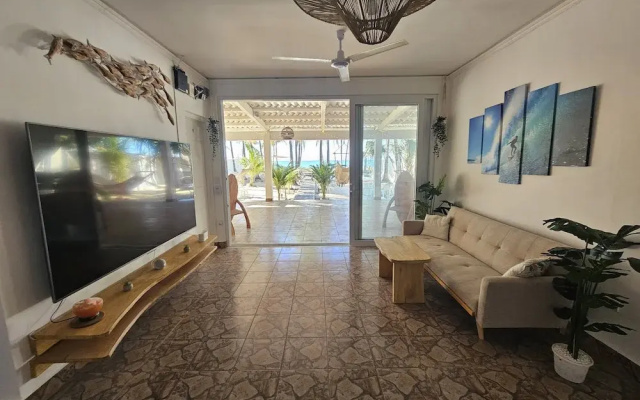 Sunset Surf Villa