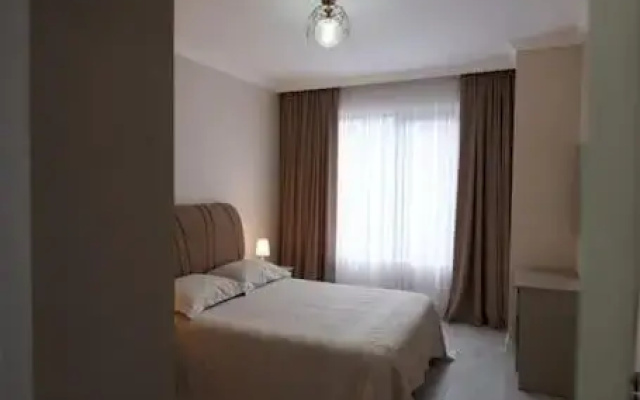 Persona Rooms