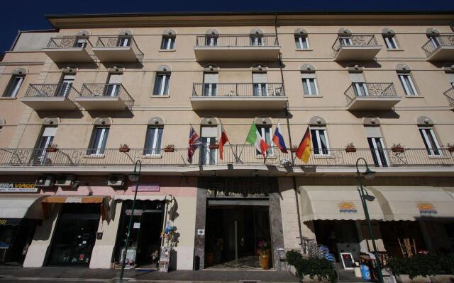 Hotel Stella d'Italia вид на фасад