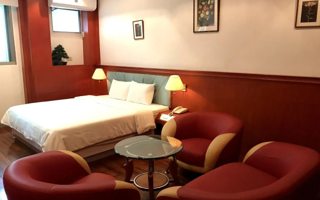 Long Shan Hotel