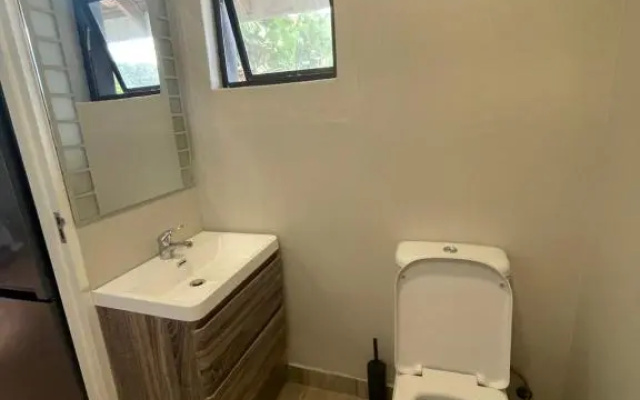 Guest house on Gillian Unit 3