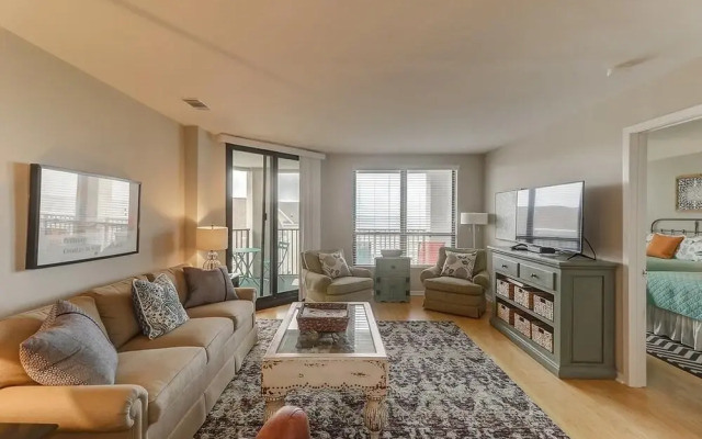 411 Summerhouse Villa