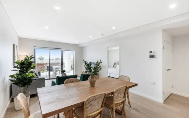 Pristine 3-bed Kiama Unit With Courtyard