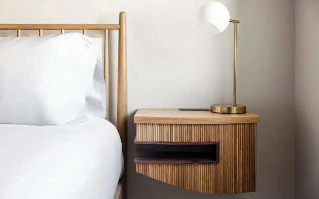 Evalina Hotel