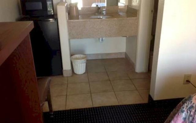 Chandler Inn