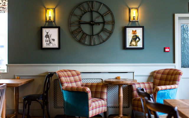 Coach House Inn