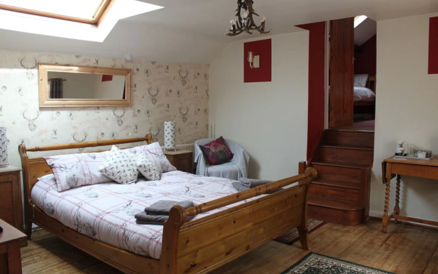 Suddabys Crown Hotel - B&B