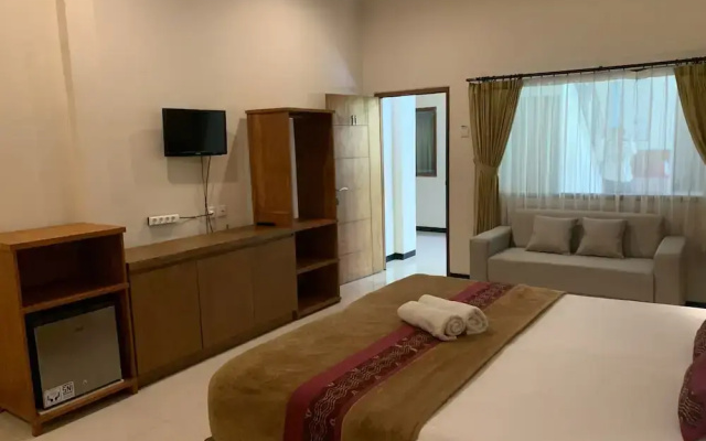 Kuta Suci Beach Hotel