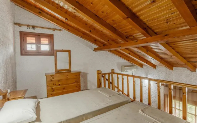 Sophia's maisonette 1