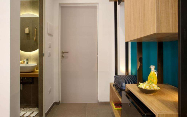 Mare Fuori Rooms