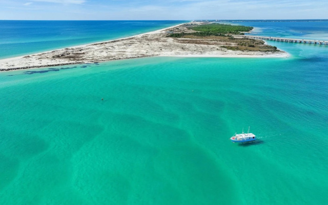 Sterling Shores 818 by RealJoy Vacations